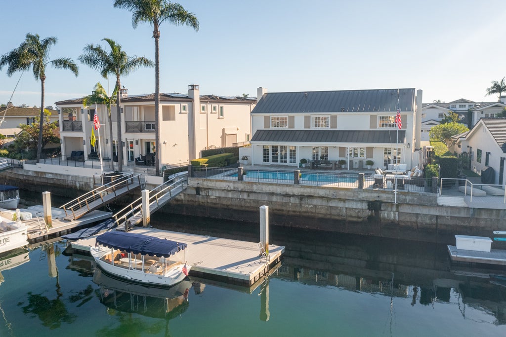 400 Evening Star Ln, Newport Beach