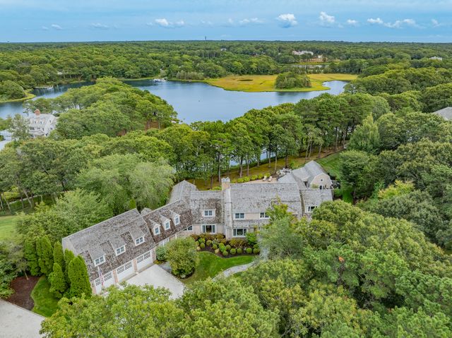 359 Baxter Neck Rd, Marstons Mills