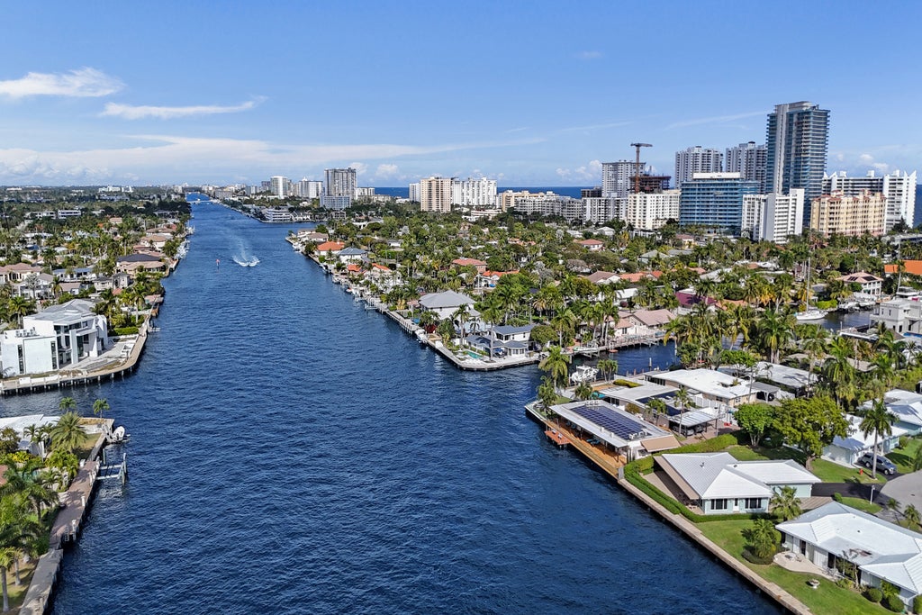 1431 S Ocean Blvd, Unit 17, Lauderdale-by-the-Sea