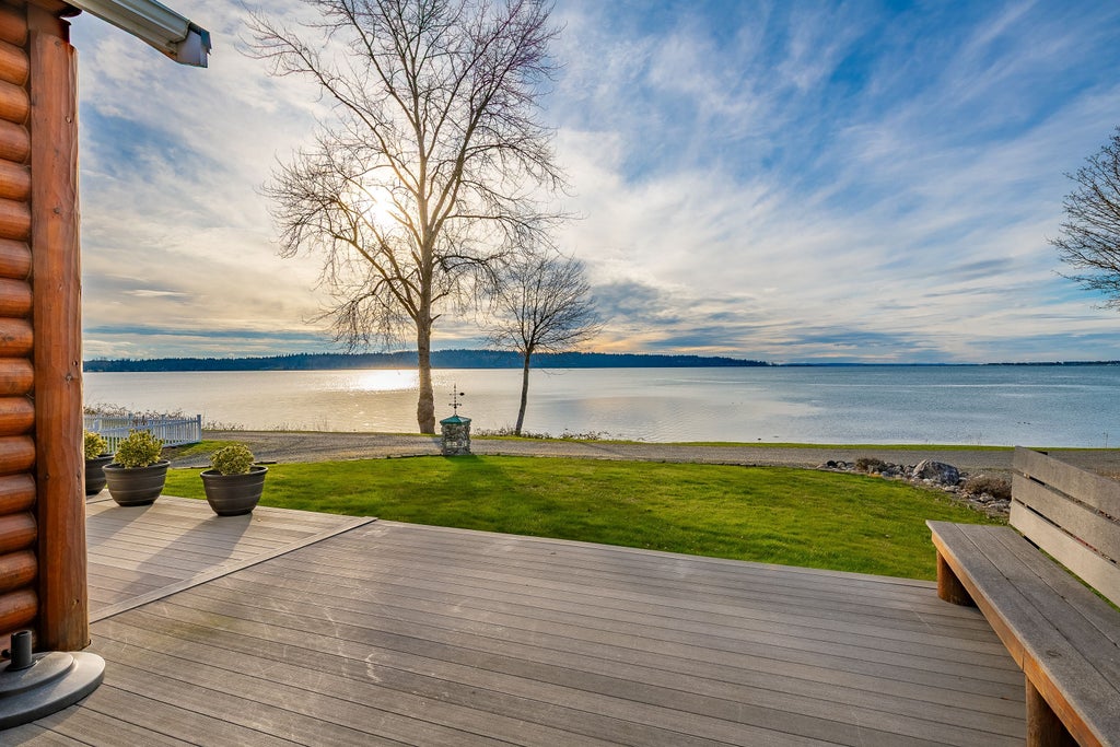 2176 Montfort Ave, Blaine