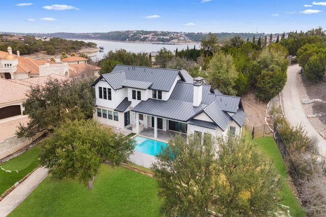 821 Angel Light Dr, Spicewood