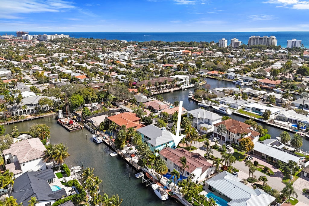 4011 Ne 26th Ave, Lighthouse Point