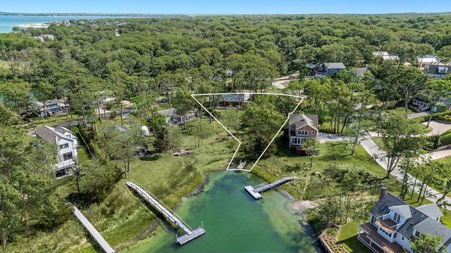 31 Noyack Harbor Rd, Sag Harbor