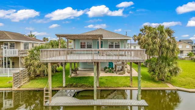 16526 Nassau Way, Jamaica Beach