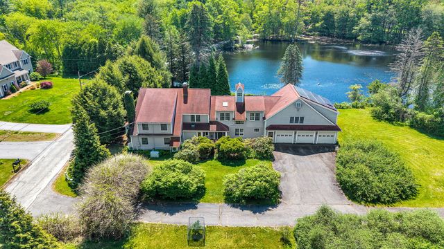 28 S Mill St, Hopkinton