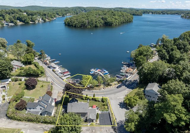 1 Colonial Dr, Mahopac