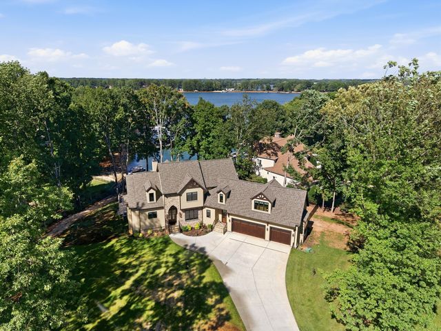 177 Old Post Rd, Mooresville