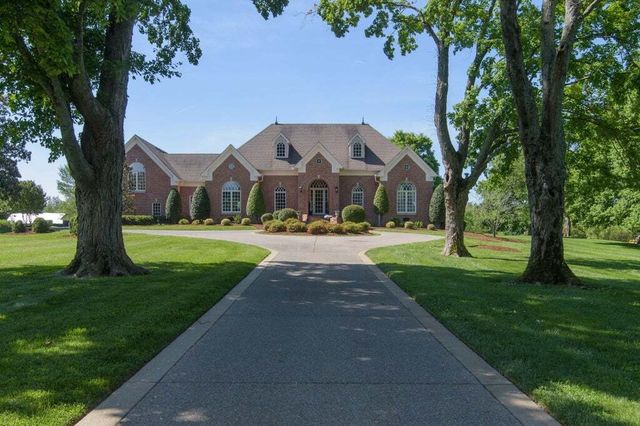 2975 Cages Bend Rd, Gallatin