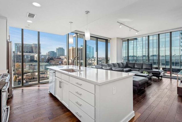 1212 Laurel St #615, Nashville