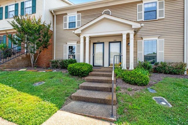 1123 Brentwood Pt, Brentwood