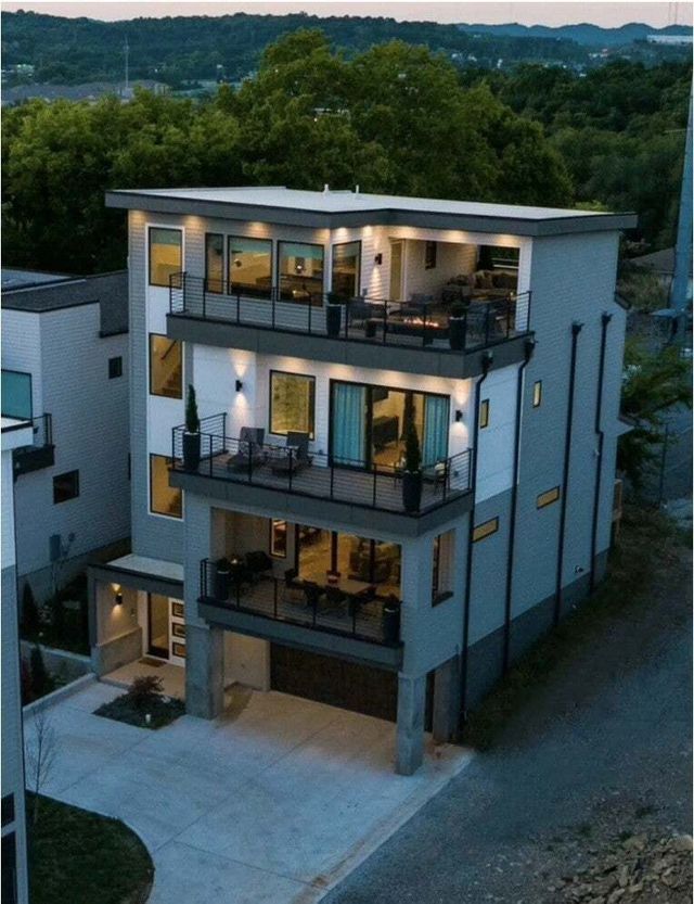 15 Fern Ave B, Nashville