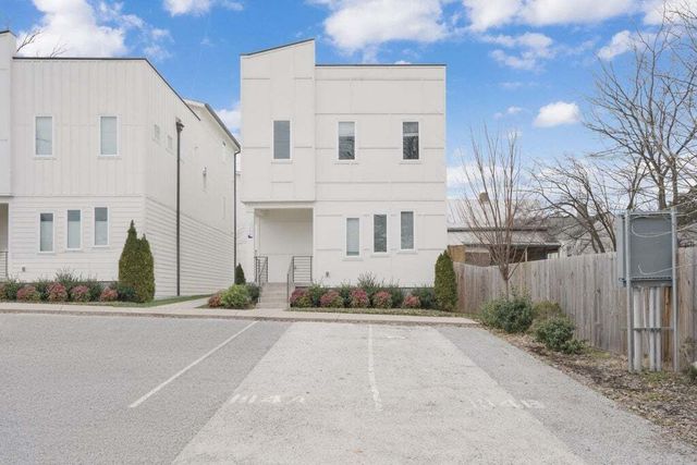 1114b 2nd Ave S, Nashville