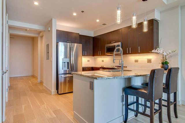 1510 Demonbreun St 905, Nashville