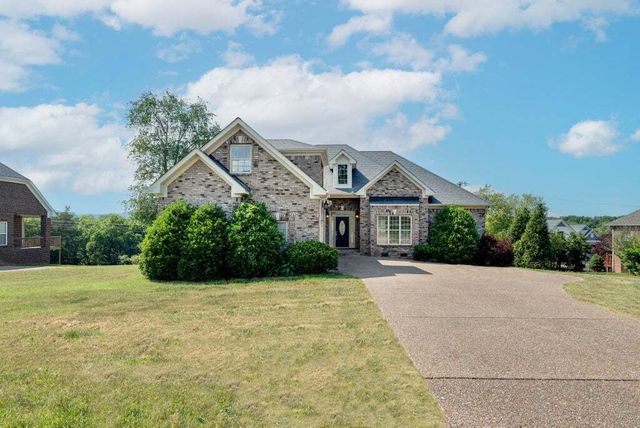 1810 Shagbark Way, Gallatin
