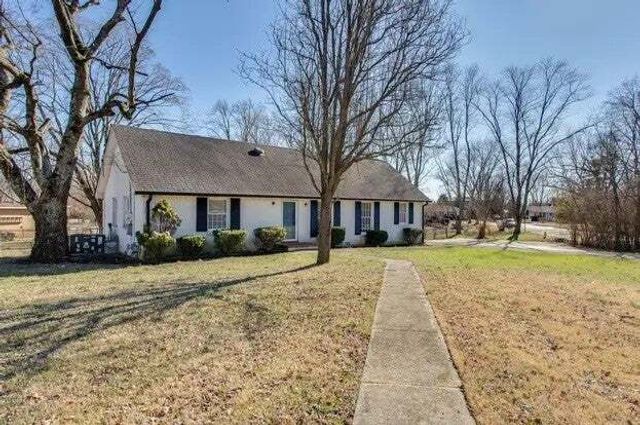 1211 Greenhill St, Murfreesboro