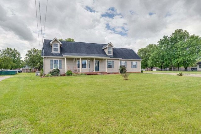 220 Daly Dr, Murfreesboro