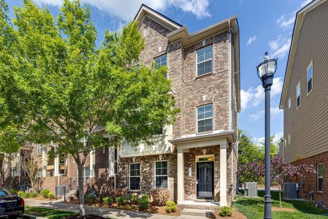 5552 Prada Dr, Brentwood