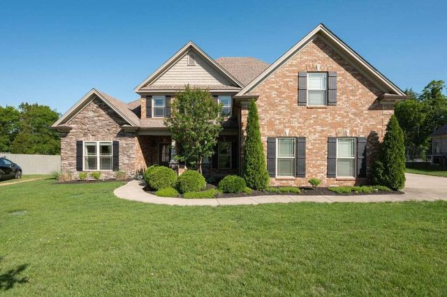 8013 Shelly Plum Drive, Murfreesboro