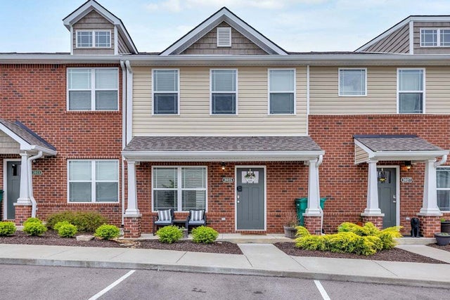 2025 Blossom Run, Spring Hill