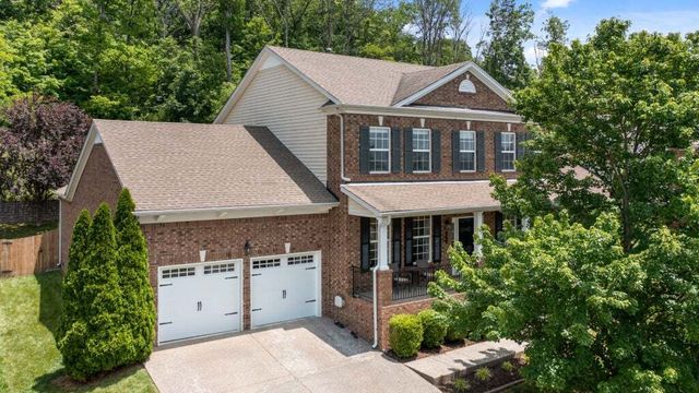 1416 Chantilly Ln, Franklin