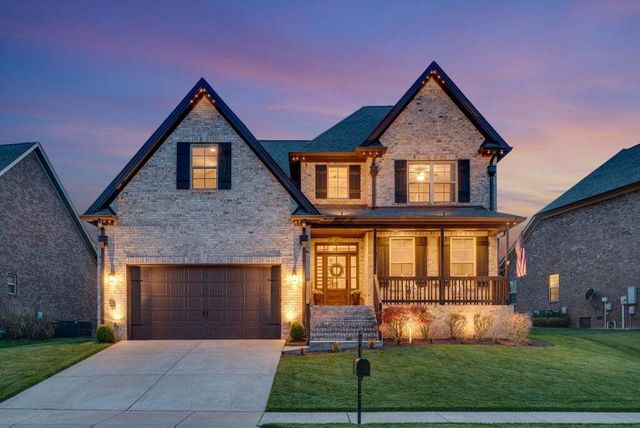 7024 Salmon Run, Spring Hill