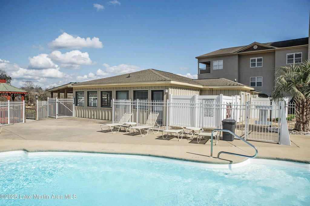 189 Williams #u61 Rd, Alexander City