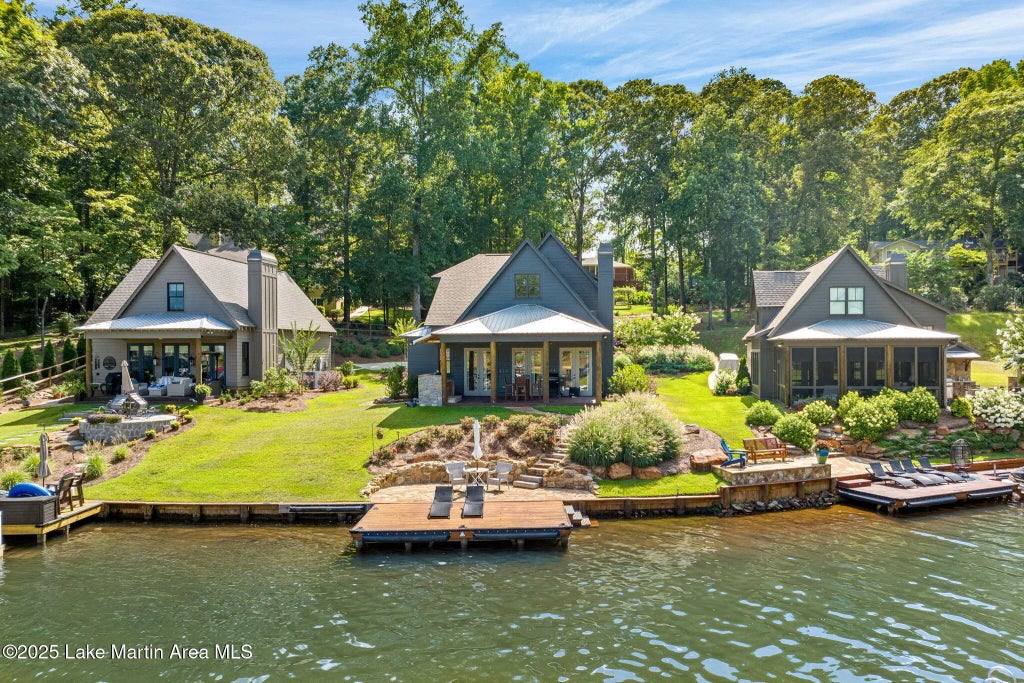 201 Landing Dr, Dadeville