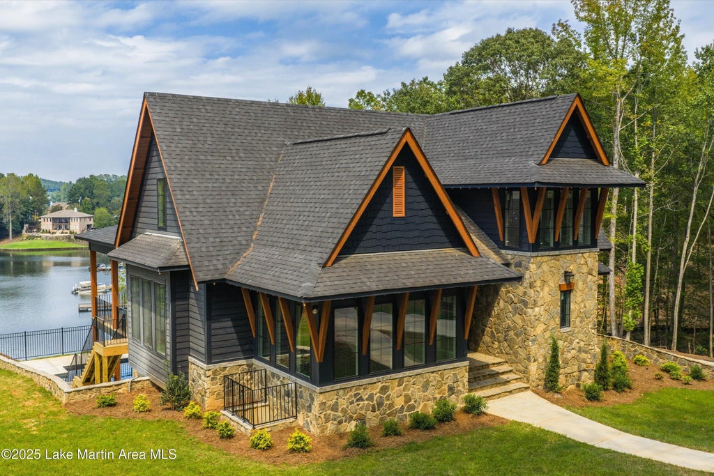 64 Bayview Dr, Jacksons Gap