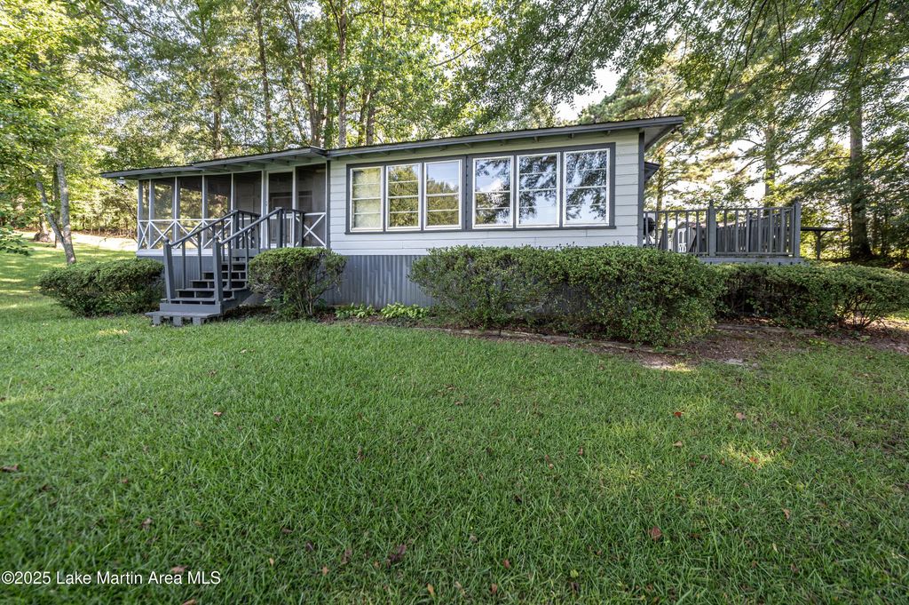 722 Newman Rd, Alexander City