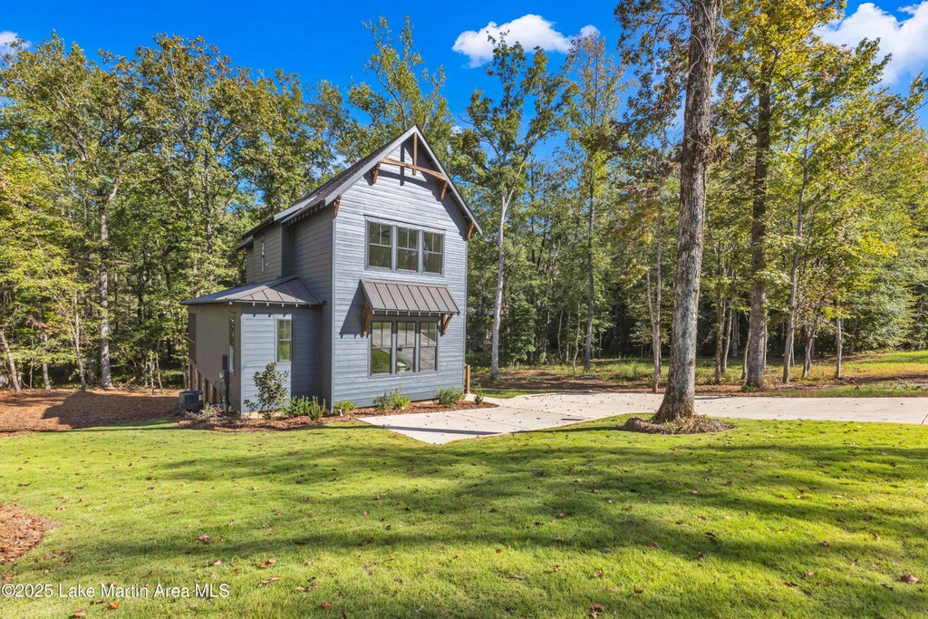 130 Oliver Way, Dadeville