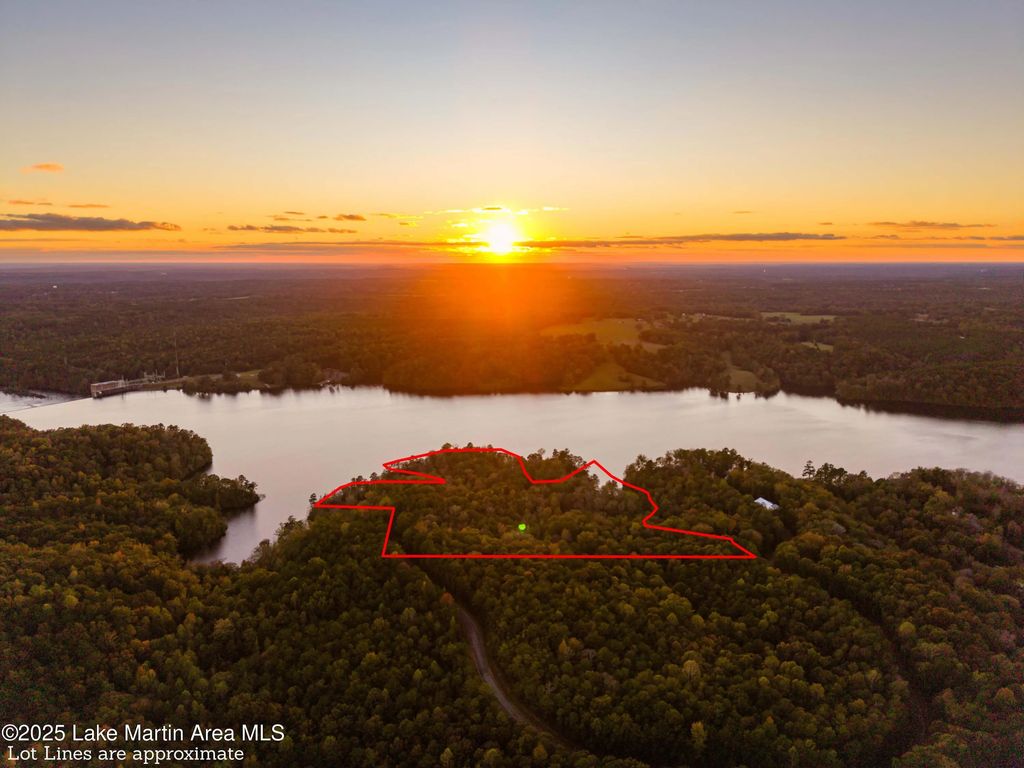 Mcclure Point Rd, Tallassee