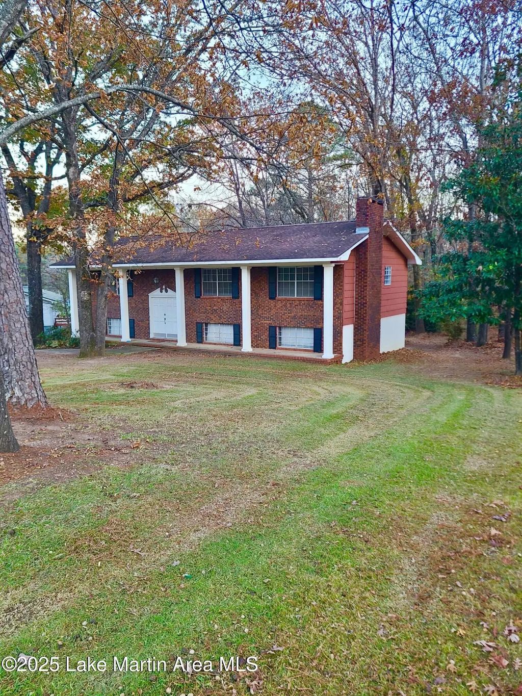 383 Center Point Rd, Sylacauga