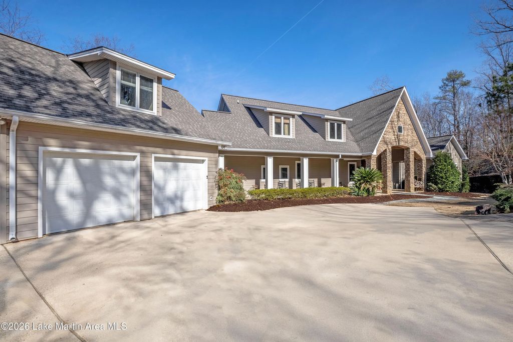 135 Marin Ln, Dadeville