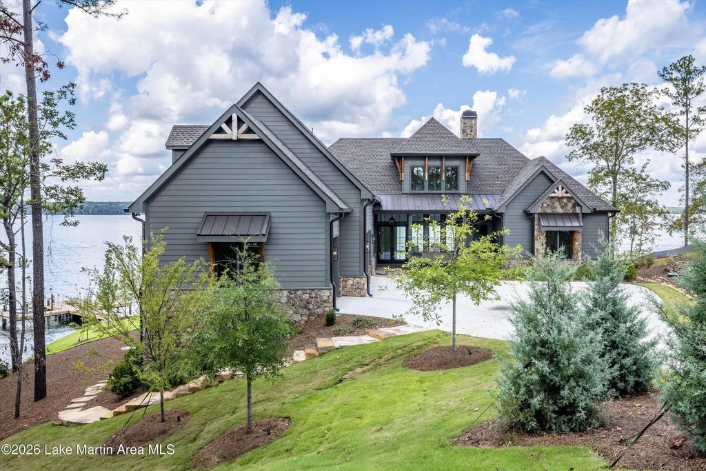 207 Heritage Point North, Alexander City