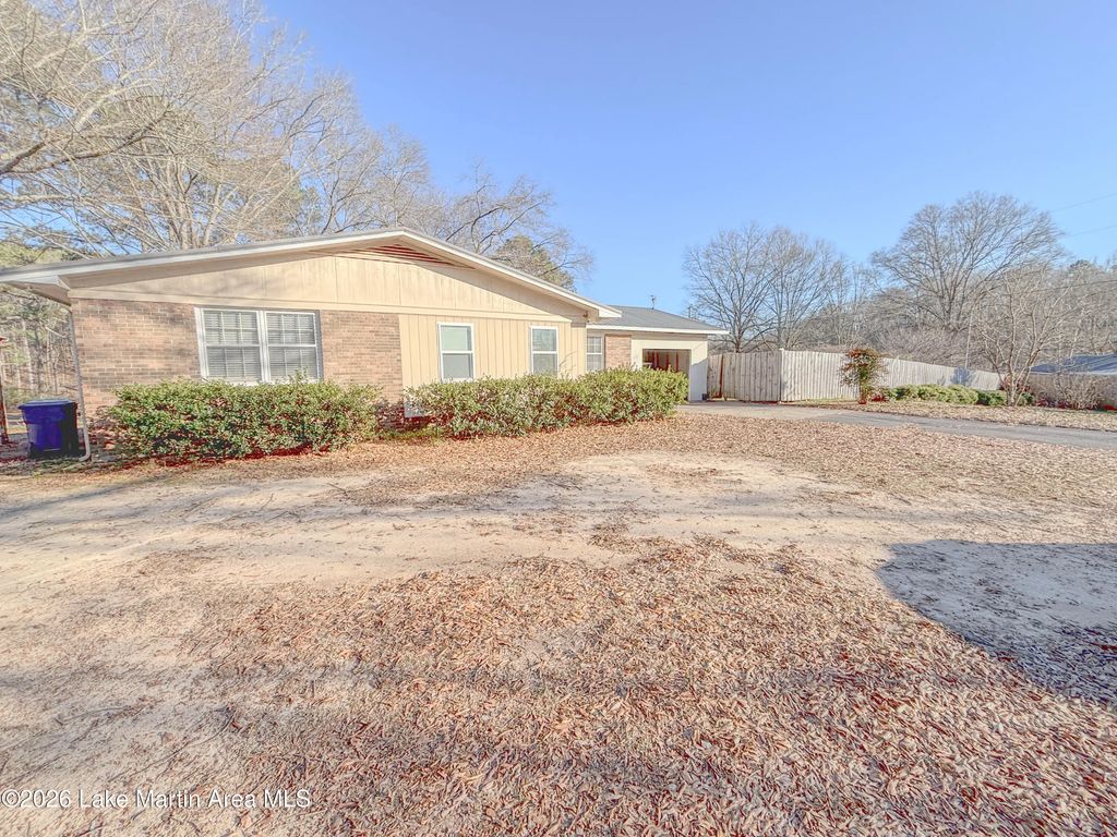 70 Hulsey Rd, Jacksonville