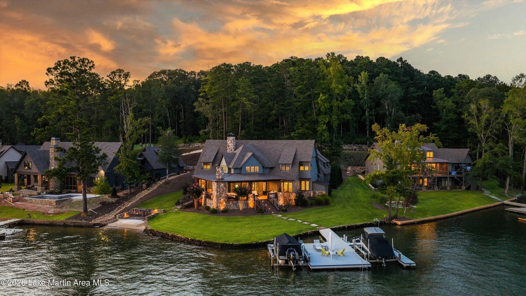 1805 Bulgers Mill Way, Alexander City