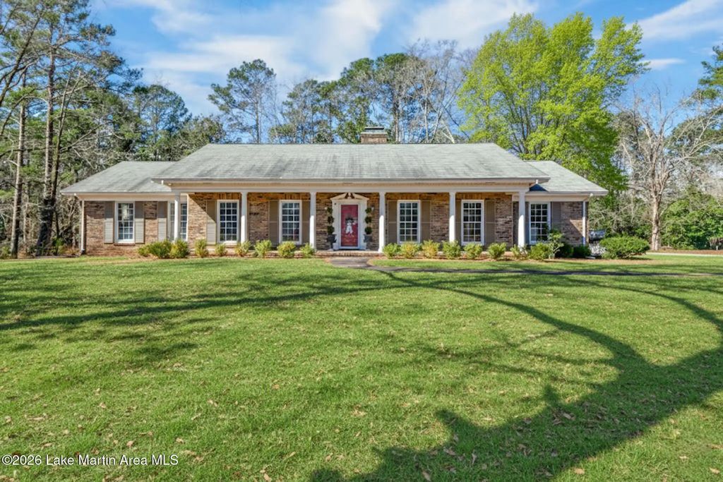 2136 Dadeville Rd, Alexander City