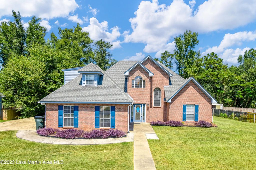 1467 Althea Loop, Alexander City