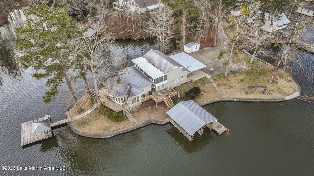 723 Shepherd Rd, Titus