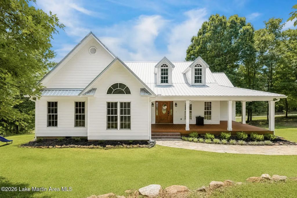 52 Carla Dr, Dadeville