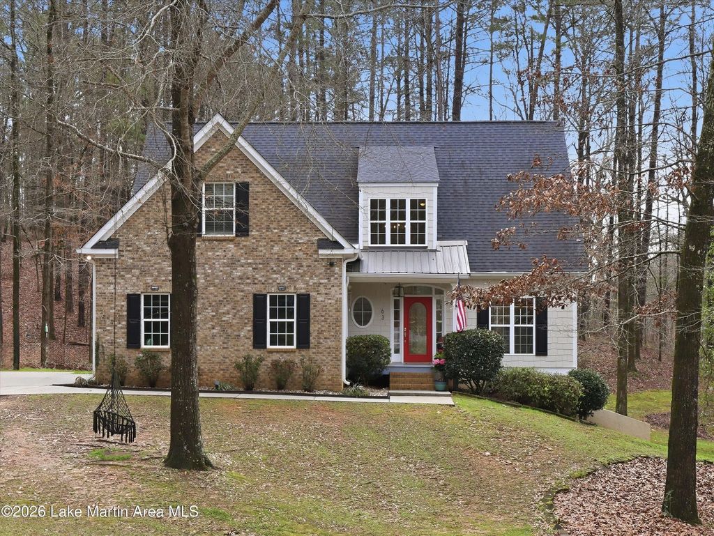 63 Bettie Path, Alexander City
