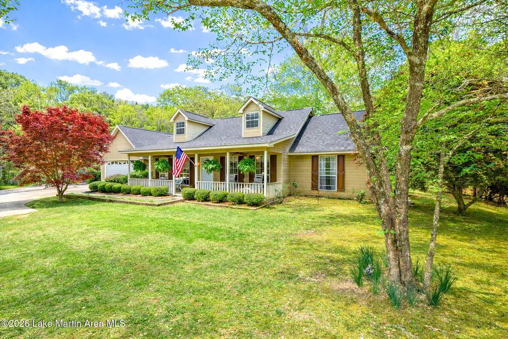 268 Driftwood Dr, Jacksons Gap