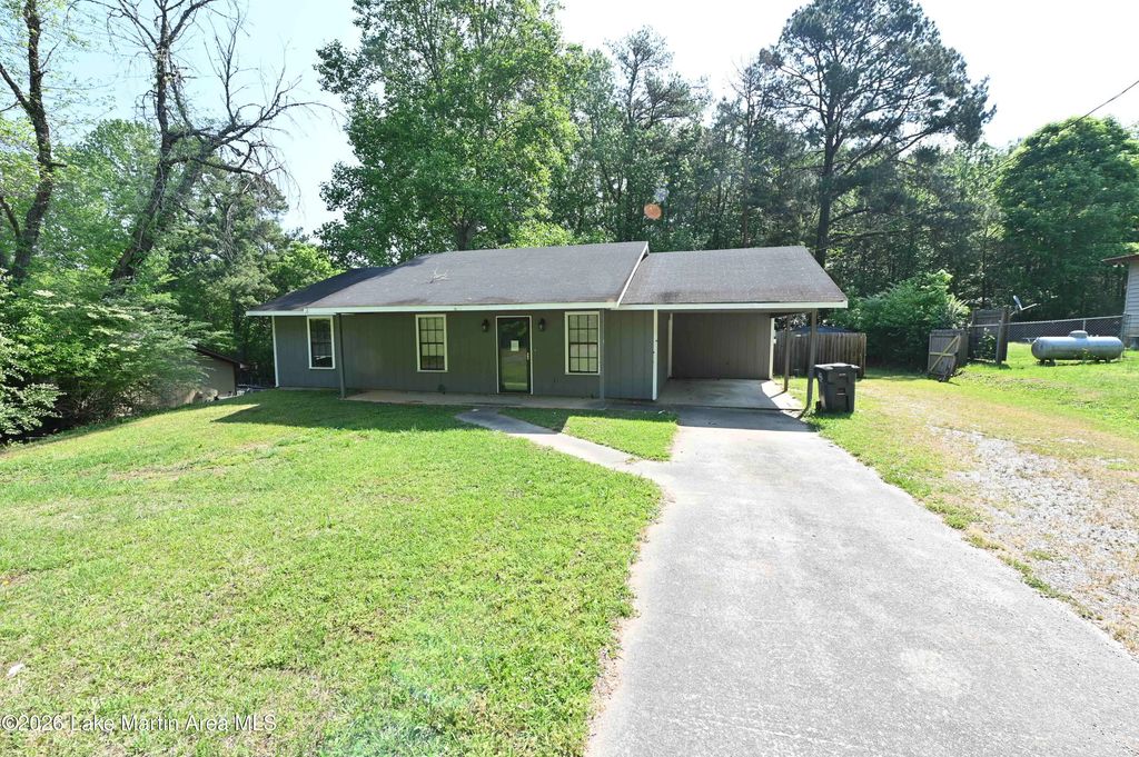 3426 Dobbs Rd, Alexander City
