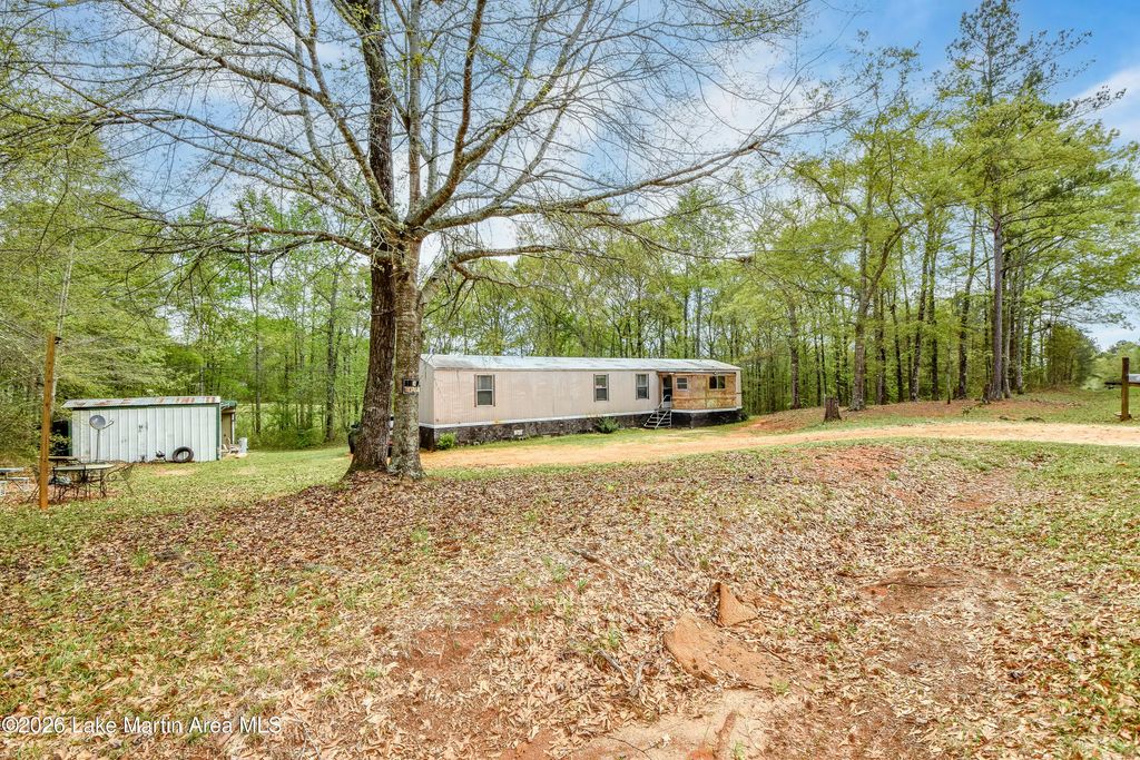 1660 Elkins Rd, Tallassee