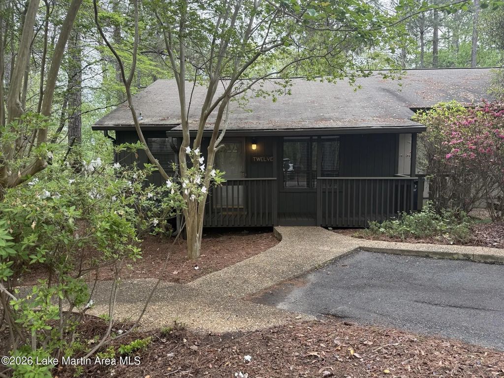 185 Eagle Peak Cir, Dadeville