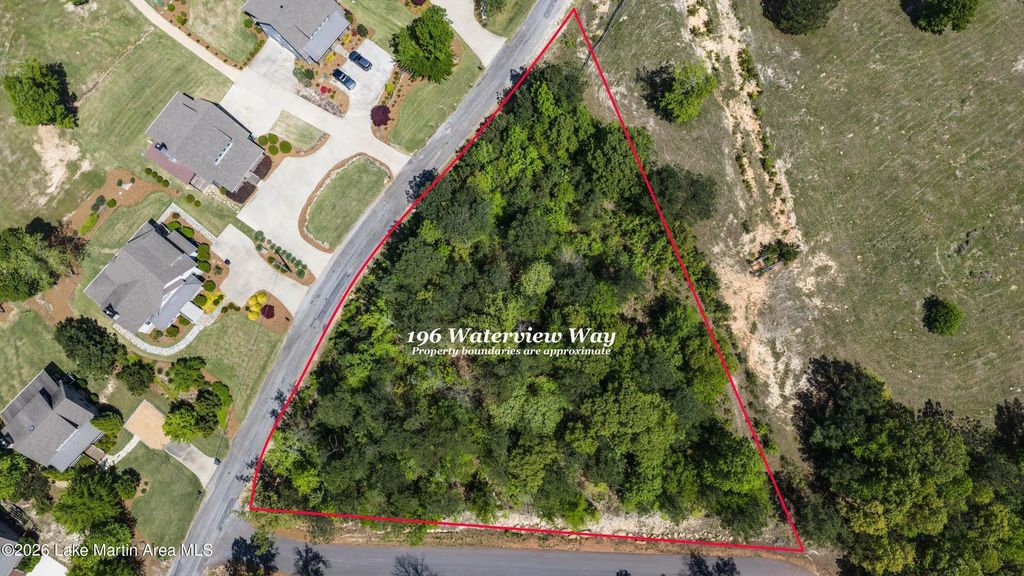 196 Waterview Way, Dadeville