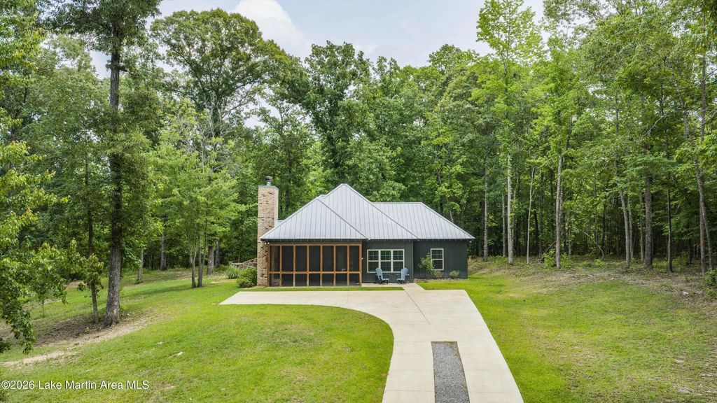 356 Harbor View Blvd, Dadeville
