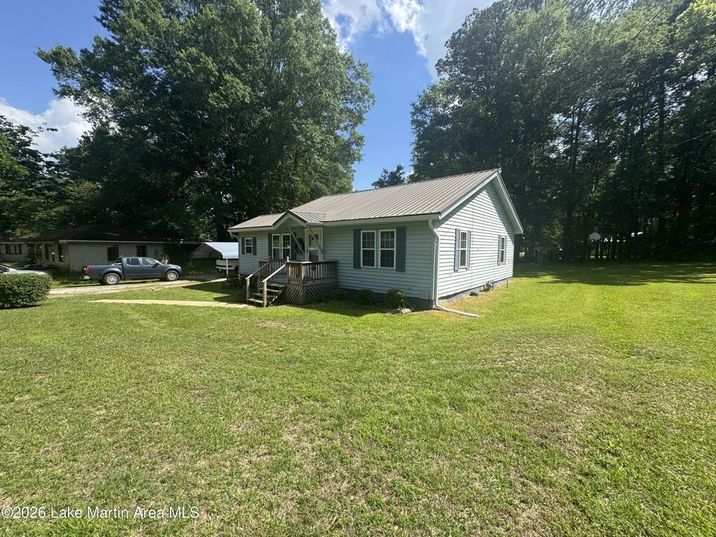 134 Oak St, Alexander City
