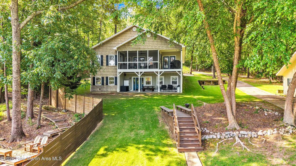 68 Tulip Wood Dr, Dadeville
