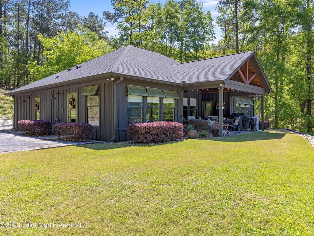 43 Crows Nest Rd, Dadeville